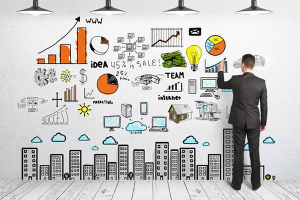 Người dùng tương tác với cài đặt quyền riêng tư trên màn hình kỹ thuật số